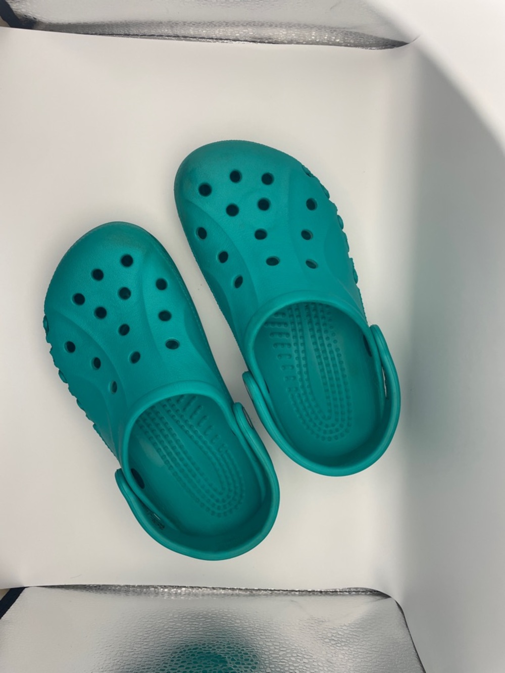 Teal Crocs Baya Clogs size 4 6 - Picture 6 of 8